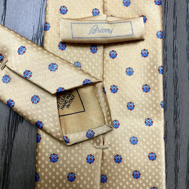 Brioni Mens Neck Tie Gold Blue Geometric Medallion Dots Handmade 100% Silk Italy