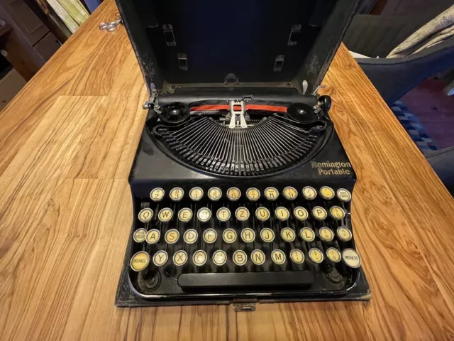 Remington Portable Schreibmaschine  USA um 1940 Antik