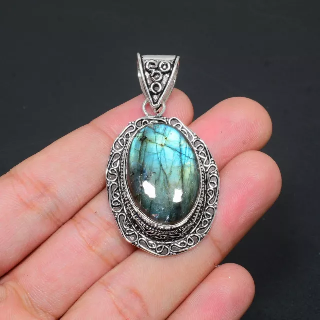 Labradorite Natural Gemstone Silver Pendant Handmade 925 Sterling Silver Pendant