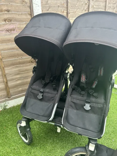 Bugaboo Donkey Duo/Twin with carrycot Double pushchair Buggy Pram Black Hoods 3