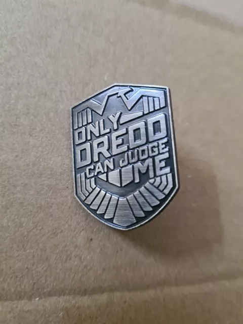 Judge Dredd Metal Pin Badge  Lapel Pin New