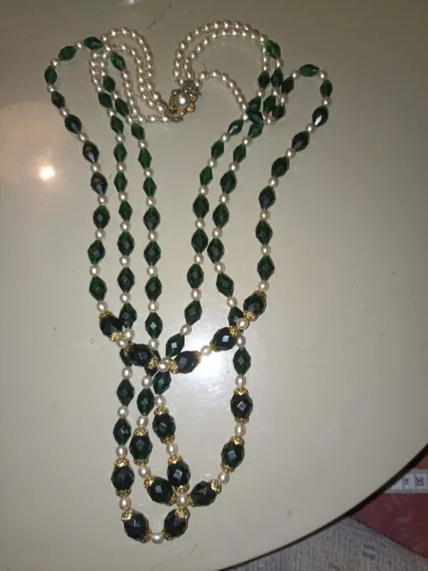 Collier Long Perles Fantaisie Verte Et Nacré Triple Rang