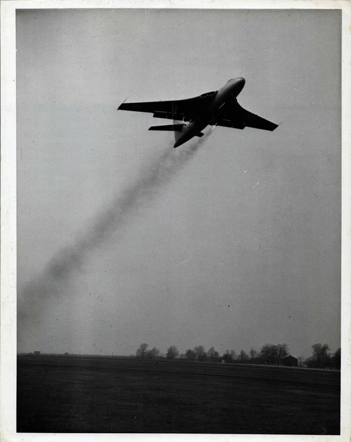 VICKERS VALIANT SUPER Sprite Rocket Engine Original Manufacturers Photo ...