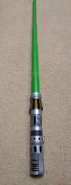 Star Wars Green Lightsaber Extendable Jedi Training Academy