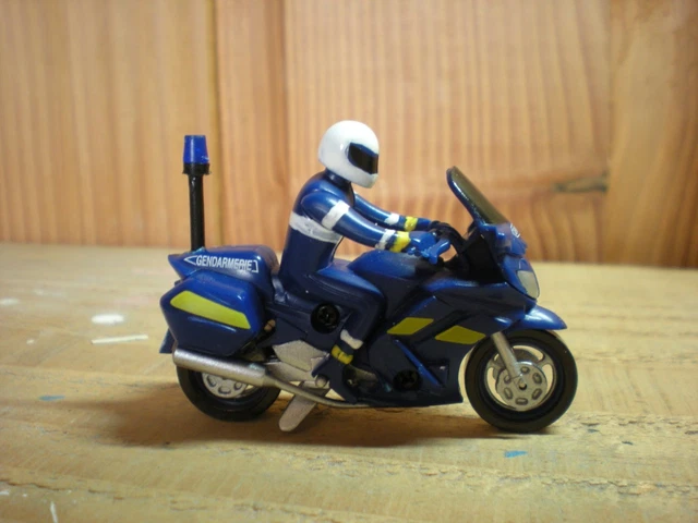 Tour de Francia Plástico Salza 1/32 - Moto Verde Y Fotógrafo Tour de Francia Plástico Salza 1/32 - Moto Verde Y Fotógrafo