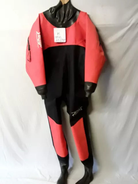 scuba diving dry suit