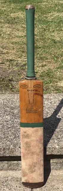 VINTAGE CRICKET BAT Handmade by Gunn & Moore Nottingham The Cannon