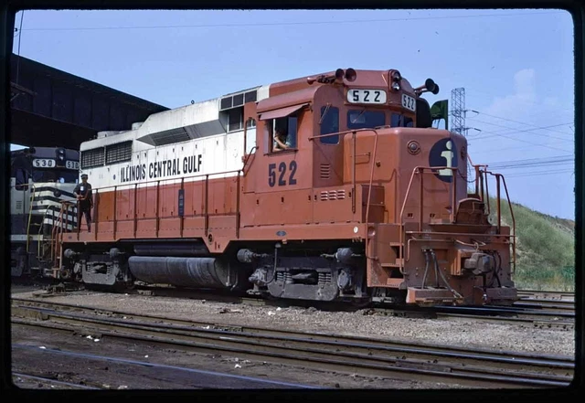 Illinois Central Gulf ICG GM&O GP30 522 Venice Scene Original Kodachrome Slide