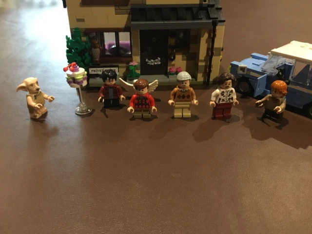LEGO Harry Potter: 4 Privet Drive (75968) with instructions 3