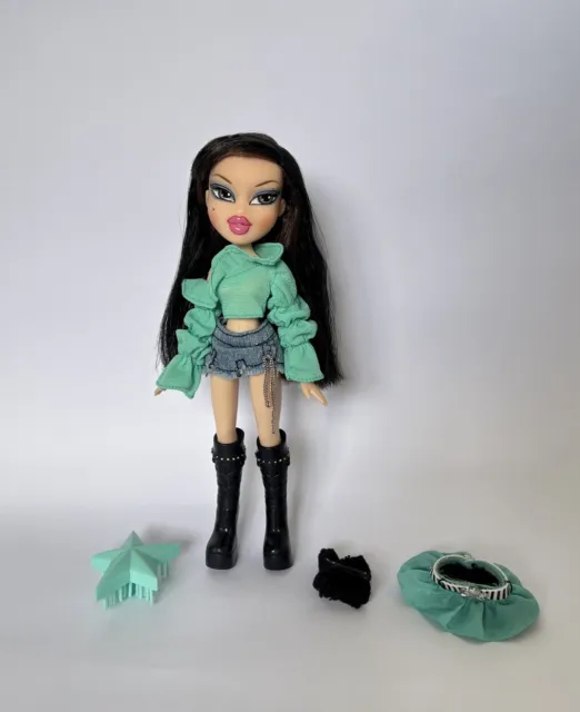 BRATZ ALWAYZ BRATZ Fashion Doll - Jade - with 10 Accessories and Poster -  Kid $60.40 - PicClick AU