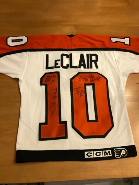 Philadelphia Flyers Vintage LeClair Youth XL Authentic Signed Jersey Coffeey 