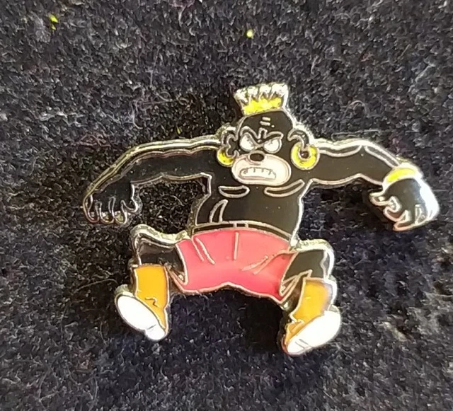 Pinsfolies Pin's Badge Corner Coinderoux Concepteur de Golf