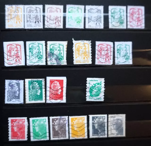 Lot de 23 timbres oblitérés FRANCE - Ciappa et Kawena + L'engagée + Beaujard