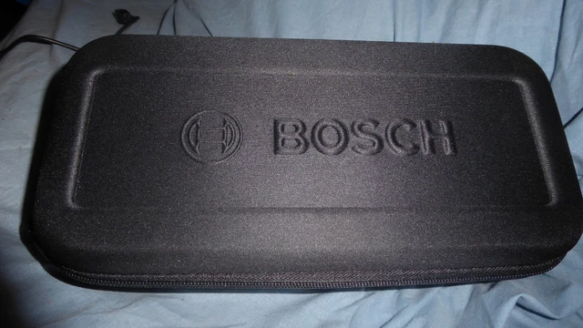 Bosch Ensemble de Coupe-Herbe à Batterie Isio (3,6 V, Longueur de Lame 12 cm, espacement des