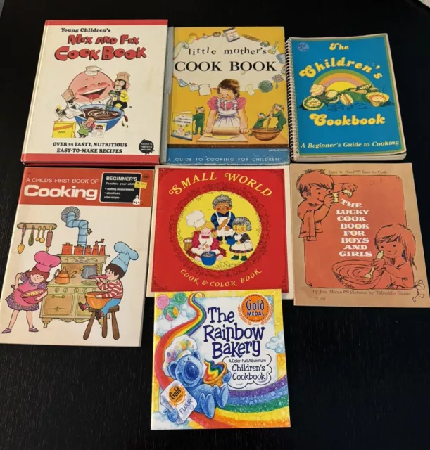 Lot of 7  Vtg Cookbooks Young Children, Kids