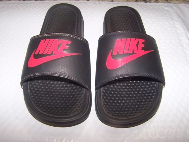 Nike Benassi JDI Slide Slip On Sandals Mens Size 9 Black Red 343880-060 Beach