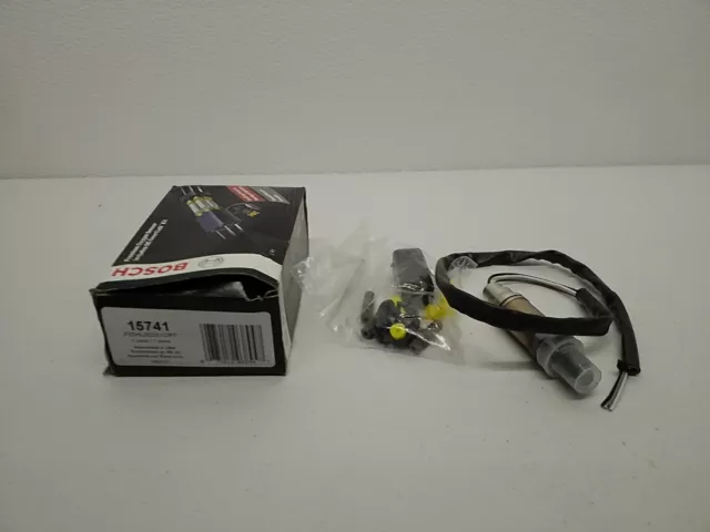 15741 Bosch Oxygen Sensor-Universal Bosch Oxygen Sensor Includes Smartlink Kit