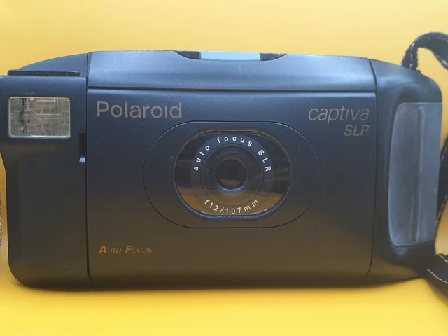 Enfoque automático Polaroid Captiva SLR con correa