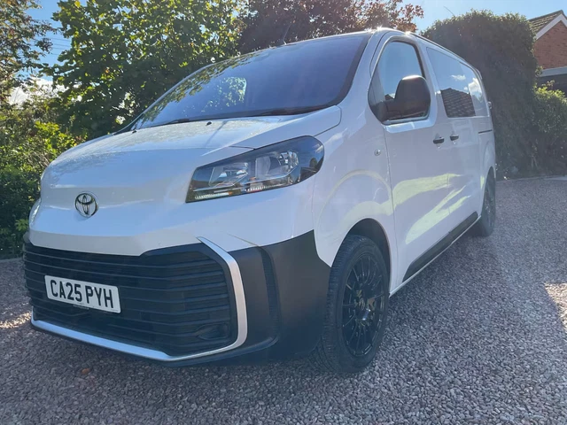 2025 TOYOTA PROACE 1.5D 120 Icon Van PANEL VAN Diesel Manual £22,975.00 ...