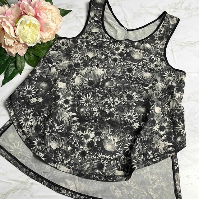 Lululemon Run | Flowabunga Black Angel Wing Black Split Singlet Tank size 4
