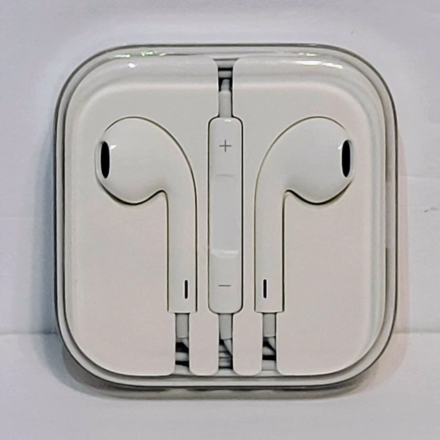 NEW APPLE WIRED Earpods Lightning Connector w/ Mic & Volume Control