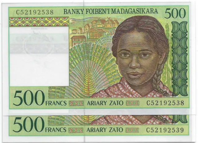 MADAGASCAR 500 Francs 1994 P75 UNC x 2 Consecutive  Est $25 . MD1a