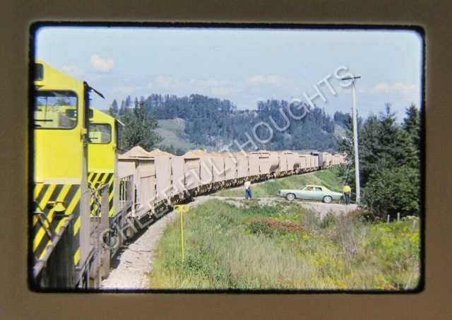 Original '74 Kodachrome Slide RS Roberval Saguenay w/Train action     38Q20