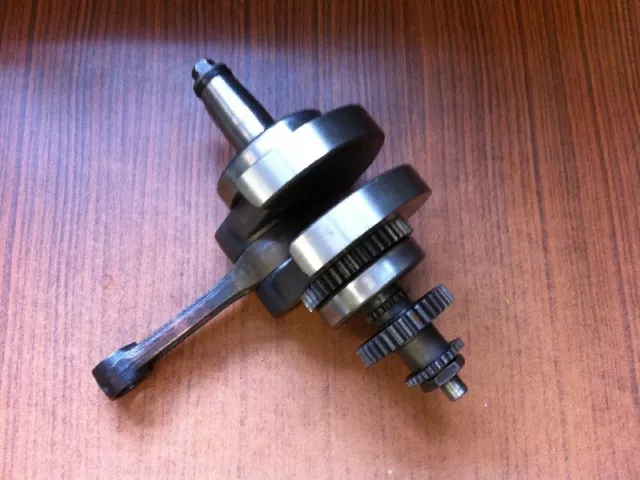 Kurbelwelle Crankshaft Cigüeñal mit Pleuel Honda NX 650 Dominator RD02