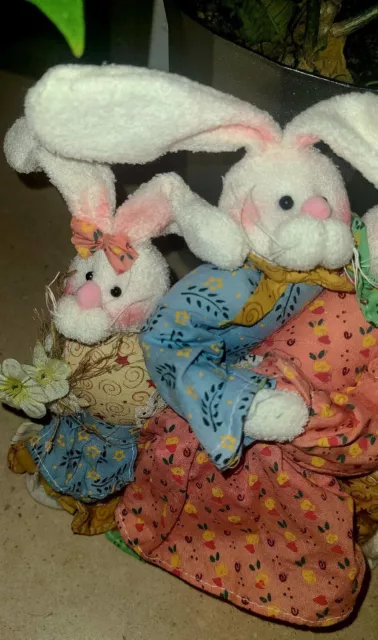 Get ready for Easter with these adorable Mr. and Mrs. Rabbit and their cute litt 2