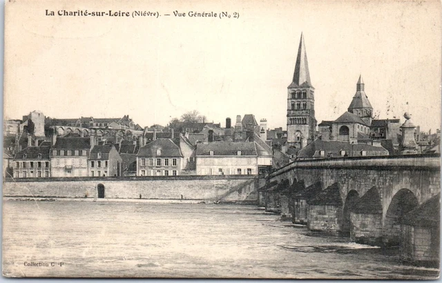 58 LA CHARITE SUR LOIRE  carte postale ancienne [JR07985]