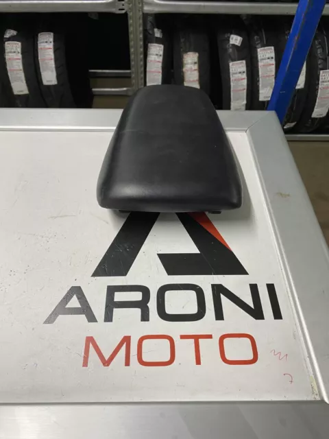 Silla de Montar Post Original para Honda CBR 125R 2004 Al 2010 Code 77300KPP900