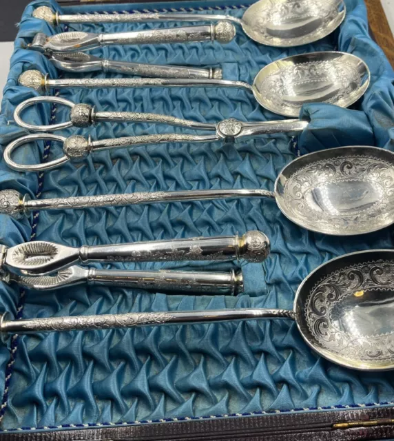 A superb Victorian silver plated fruit serving set nut crackers grape scissors 2