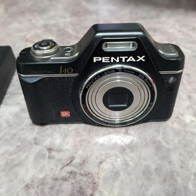 PENTAX OPTIO I-10 Classic Black 12MP Compact Camera, Retro