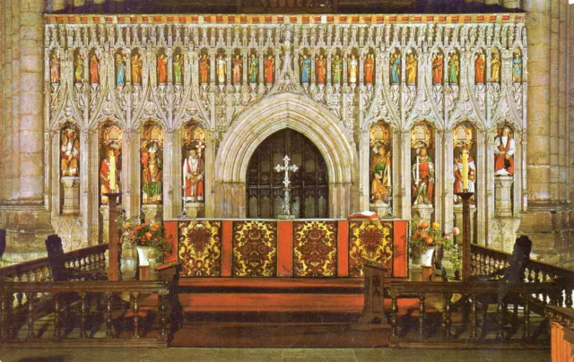 postcard Yorkshire  the Choir Screen Ripon Cathedral unposted  PT20133