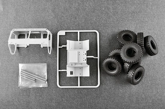 TRUMPETER 01064 HEMTT M1120 CONTAINER HANDING UNIT CHU 1:350 ...