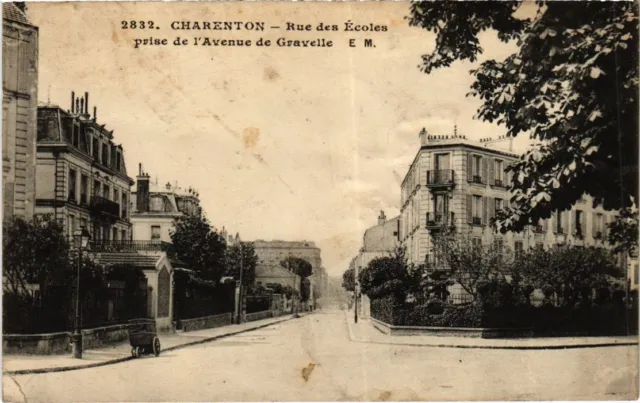 CPA AK Charenton Rue des Ecoles, take of the Avenue de Gravelle FRANCE (1282288)