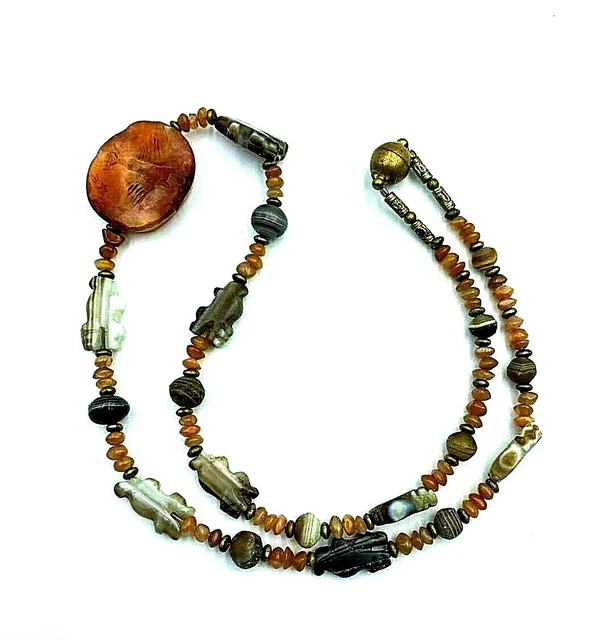 old ancient antique animals figures carved beads agate necklace