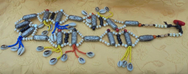 Collier Ancien Ethnique D'Afrique Du Nord – En Métal, Occasion, Pièce Unique Et Chargée D'histoire