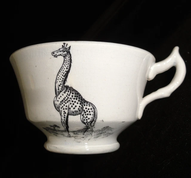 C1820 CHILDS PEARLWARE Tiny Cup GIRAFFE LEMUR Staffordshire Rare Black ...