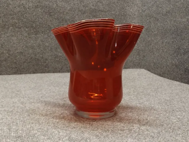 Hand Blown Art Glass Handkerchief Vase Red White Top Edge 8 1/4 Tall Ruffled Top