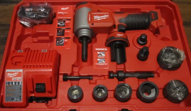 Milwaukee 2676-22 Force Logic M18 10-Ton Knockout Tool Kit 1/2"- 2" 6" Punch Cap