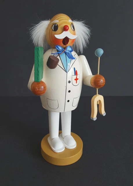 Altes Erzgebirge Räuchermännchen als Arzt / Doktor
