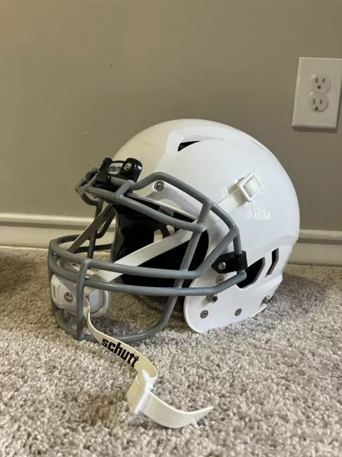 2020 Schutt Youth Vengeance A11 Football Helmet With Chinstrap