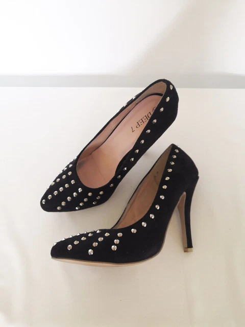 Chaussures aiguilles à talons hauts cloutés noires DEEP 7