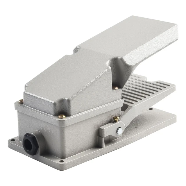 Interrupteur à Pied Industriel YDT120 380V – Pédale Antidérapante Boîtier Aluminium Pour Industrie Alimentaire Et Plus
