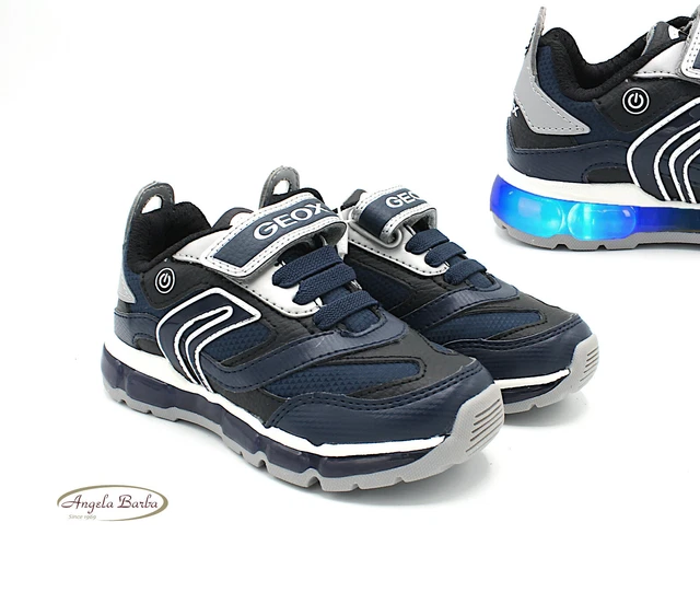 GEOX CHAUSSURES POUR Enfant Avec Lumieres LED Baskets Brillantes Bebe Cuir EUR 62 16 PicClick FR