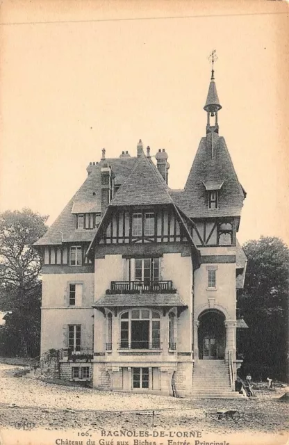 BAGNOLES-de-L'ORNE - Château du Gué-aux-Biches - entrée principale