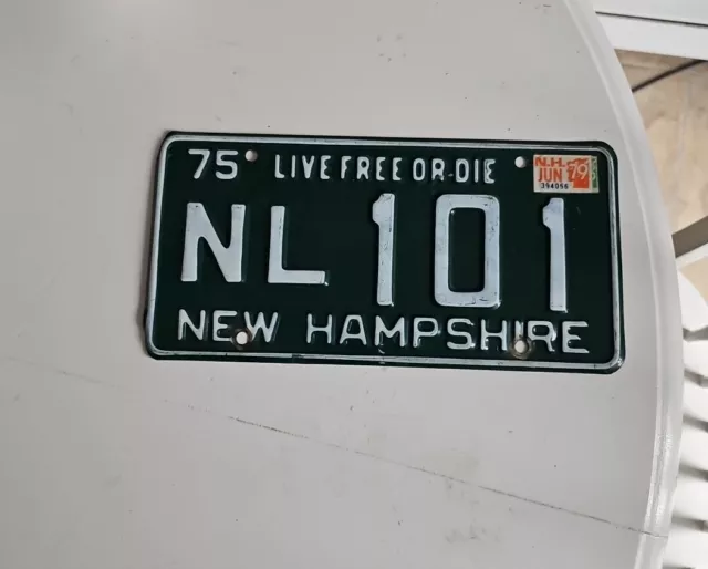 Vintage New Hampshire license plate Green NH License Tag