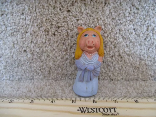 VTG 1978 Fisher Price MUPPET SHOW Stick Puppet Figure Miss Piggy girl pig finger