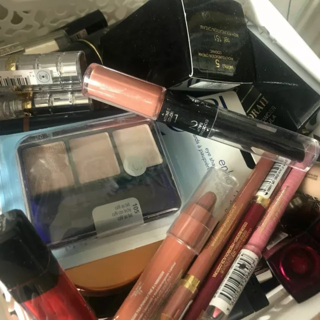 10 New Mixed Cosmetic Items Make Up Joblot Bundle Branded Lipstick Mascara
